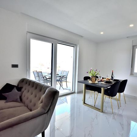 Apartman Villa Marina Vodice Esterno foto